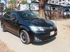 Toyota Corolla AXIO 2013