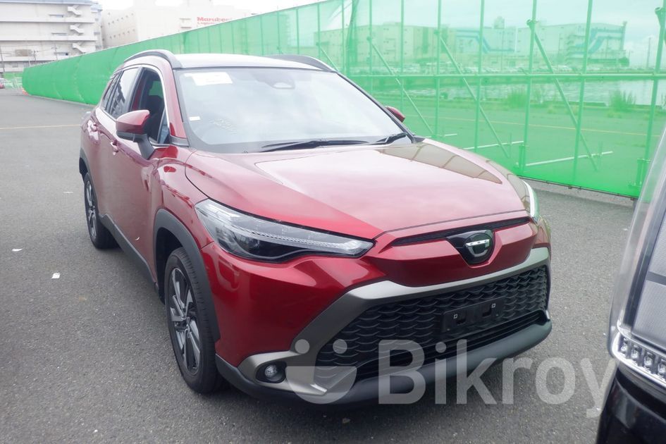 Toyota Corolla Cross NEW SHAPE W.MOONROOF 2023 for Sale in Baridhara ...