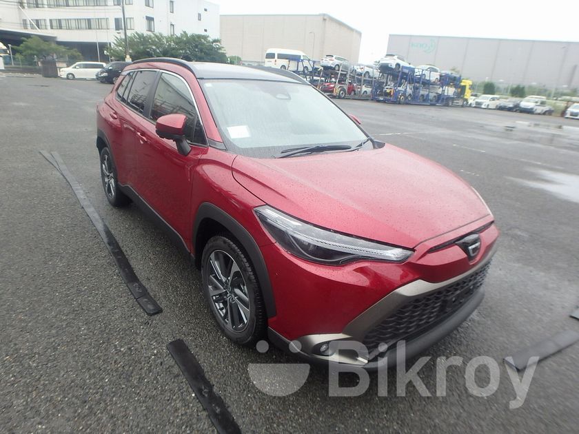 Toyota Corolla Cross Z-360 MOONROOF RED 2024 for Sale in Gulshan | Bikroy