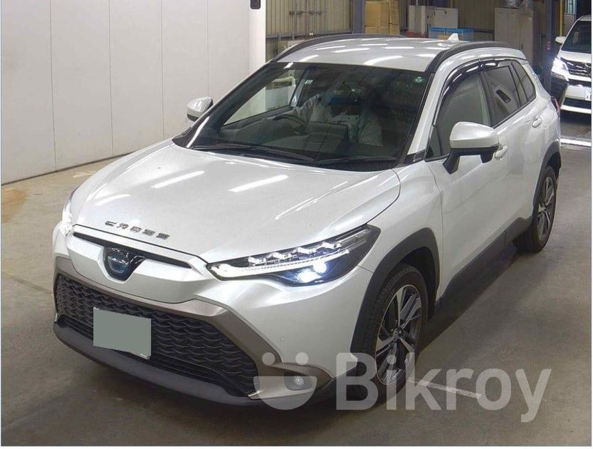 Toyota Corolla Cross Z LEATHER PACKAGE 2022 for Sale in Baridhara | Bikroy