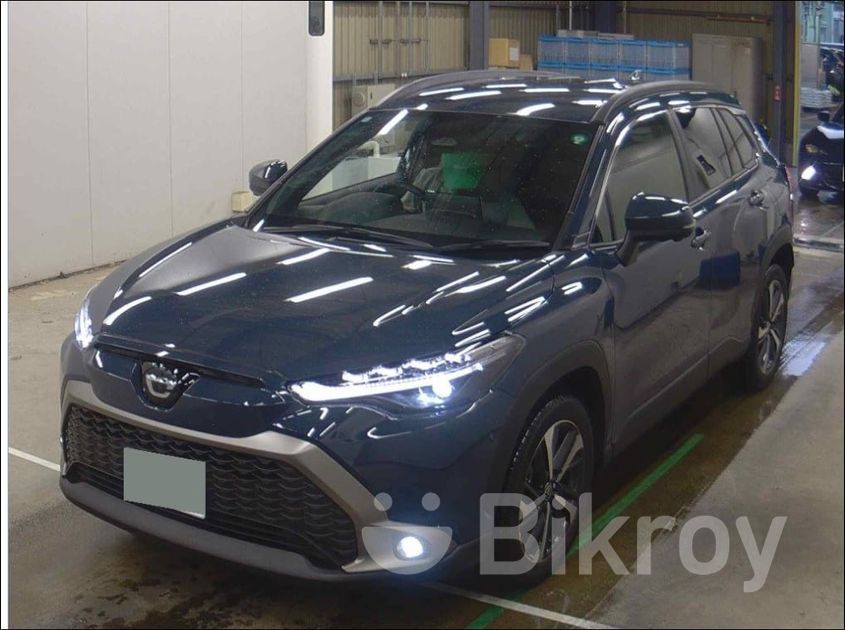 Toyota Corolla Cross Z PACKAGE 2024 for Sale in Baridhara Bikroy