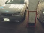 Toyota Corolla Saloon 1998