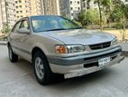 Toyota Corolla SE SALOON 1997