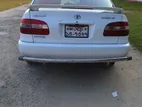 Toyota Corolla . 1998