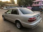 Toyota Corolla XE-SALOON 2000
