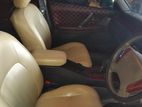 Toyota Crown . 1998