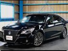 Toyota Crown 2015