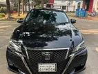 Toyota Crown 2015