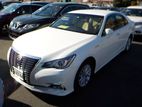 Toyota Crown - 2018