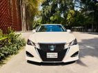 Toyota Crown Athlete Package 2016