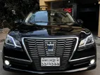 Toyota Crown Royal Saloon Loaded 2015