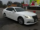 Toyota Crown Royal Saloon Sunroof 2016