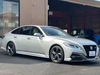 Toyota Crown RS 2020
