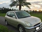 Toyota . 1998