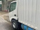 Toyota DYNA vans 2002