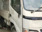 Toyota DYNA ` 2003
