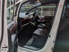 Toyota Esquire 2019
