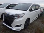 Toyota Esquire 20XI Hybrid 2019