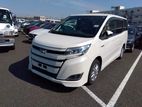 Toyota Esquire G HYBRID PEARL 2020