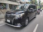 Toyota Esquire gi 2015