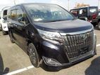Toyota Esquire Gi Black 4/65000 km 2019