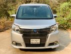 Toyota Esquire Gi Hybird 2017