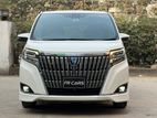 Toyota Esquire GI HYBRID 2018