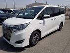 Toyota Esquire Gi hybrid 2020 Peral 2021