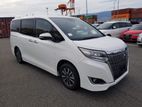 Toyota Esquire Gi hybrid 2020 peral