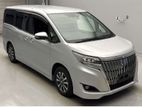 Toyota Esquire Gi hybrid push 3.5pt 2020