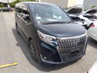 Toyota Esquire Gi Non HV Mica Blue 2020