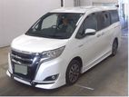 Toyota Esquire GI PACKAGE HYBRID 2019