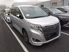 Toyota Esquire Gi package Hybrid 2020