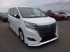 Toyota Esquire Gi Pearl 4/121k km 2020