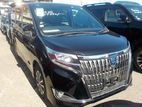Toyota Esquire GI PREMIMUM HYB 4PT 2019