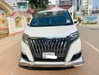 Toyota Esquire Gi premium 2018