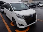 Toyota Esquire Gi premium 2020