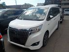 Toyota Esquire GI PREMIUM 4.0 PEARL 2019