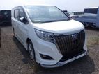 Toyota Esquire Gi Premium- 4.5 2020