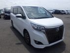 Toyota Esquire GI PREMIUM 4.5 HYB 2020