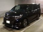 Toyota Esquire Gi Premium Grade 4.5 2020