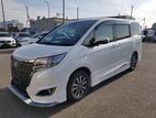 Toyota Esquire GI PREMIUM Hv (Kit) 2019