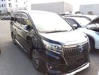 Toyota Esquire Gi-Premium HYb GP-4 2020
