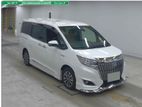 Toyota Esquire Gi Premium Hyb.(4.5) 2019