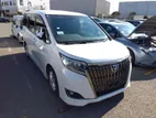 Toyota Esquire GI PREMIUM HYBRID 2020