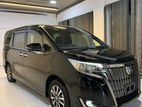 Toyota Esquire Gi Premium Hybrid 2020