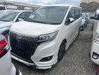 Toyota Esquire GI premium hybrid 2021