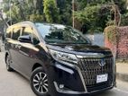 Toyota Esquire GI Premium Hybrid 2021