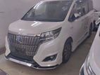 Toyota Esquire Gi Premium Pearl 2020