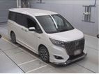 Toyota Esquire GI PREMIUM PKG 2019